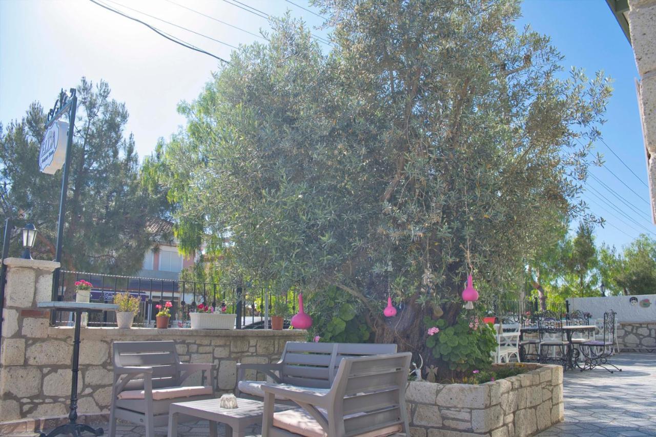 Elda Alacati Boutique Hotel Exterior photo